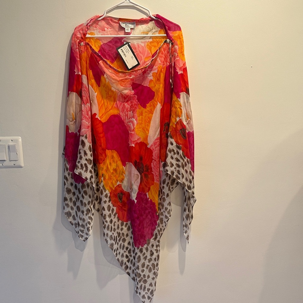 100% Silk ST. JOHN NWT Pink and Orange Floral Top